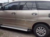 Cần bán Toyota Innova sản xuất 2015 còn mới, giá 385tr