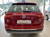 Tiguan Luxury S màu đỏ bản cao cấp nhất - " Tháng 8 khuyến mãi giá trị lên đến 63 triệu"