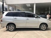 Bán Toyota Innova 2.0MT sản xuất 2016, màu bạc, giá 475tr