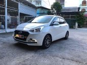 Bán xe Hyundai Grand i10 sản xuất 2018, màu trắng, xe gia đình