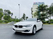 Cần bán xe BMW 3 Series 320i sản xuất 2015, màu trắng, nhập khẩu nguyên chiếc còn mới