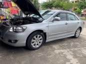 Cần bán lại xe Toyota Camry năm sản xuất 2008, màu bạc còn mới 