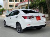 Bán Mazda 2 đời 2017, màu trắng còn mới, giá chỉ 416 triệu