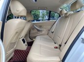 Cần bán xe BMW 3 Series 320i sản xuất 2015, màu trắng, nhập khẩu nguyên chiếc còn mới
