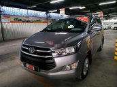 Cần bán xe Toyota Innova đời 2016, màu xám còn mới