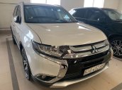 Bán Mitsubishi Outlander sản xuất năm 2017, nhập khẩu còn mới, 715tr