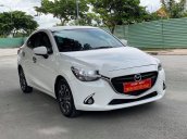 Bán Mazda 2 đời 2017, màu trắng còn mới, giá chỉ 416 triệu