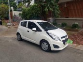 Bán ô tô Chevrolet Spark sản xuất 2016, màu trắng  