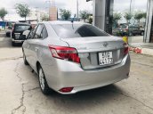 Cần bán Toyota Vios đời 2017, màu bạc còn mới, giá tốt