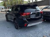 Bán xe Mitsubishi Outlander 2.0 CVT sản xuất 2020, mới 100%