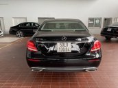 Ưu đãi lớn, giảm giá sâu với chiếc Mercedes-Benz E250 đời 2017 giao xe toàn quốc