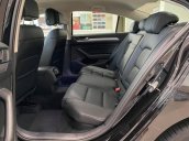Bán xe Volkswagen Passat Comfort sản xuất năm 2018, màu đen, nhập khẩu nguyên chiếc