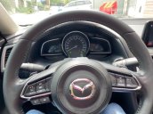 Cần bán xe Mazda 3 năm sản xuất 2018, màu trắng còn mới