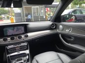 Cần bán Mercedes-Benz E300 AMG sản xuất 2020, màu đỏ, giá tốt