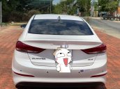 Bán xe Hyundai Elantra năm sản xuất 2018, màu trắng còn mới  