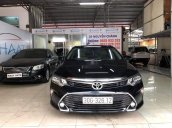 Cần bán gấp Toyota Camry 2017 2.0 E năm 2017 xe gia đình, giá thấp