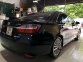 Cần bán gấp Toyota Camry 2017 2.0 E năm 2017 xe gia đình, giá thấp