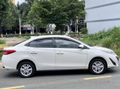 Cần bán Toyota Vios năm 2019, màu trắng còn mới