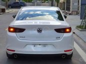 Bán xe Mazda 3 1.5L Deluxe đời 2020, màu trắng, mới hoàn toàn