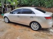 Gia đình bán xe Kia Forte EX 1.6 MT đời 2011, màu bạc