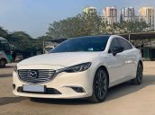 Cần bán xe Mazda 6 2.5AT sản xuất 2017, màu trắng