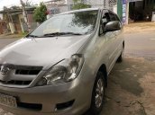 Bán xe Toyota Innova 2008, màu bạc còn mới