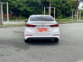 Bán Hyundai Elantra MT sản xuất  2017 , xe còn mới, giá thấp, gia đình sử dụng