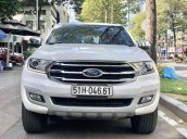 Cần bán xe Ford Everest Biturbo đời 2019, màu trắng, như mới