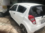 Cần bán lại xe Chevrolet Spark đời 2016, màu trắng, nhập khẩu nguyên chiếc  