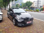 Bán ô tô Hyundai Elantra AT sản xuất 2018 chính chủ, xe còn mới chạy tốt