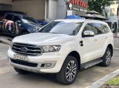 Cần bán xe Ford Everest Biturbo đời 2019, màu trắng, như mới