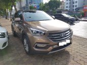 Cần bán xe Hyundai Santa Fe đời 2017, màu nâu còn mới 