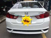 Cần bán lại xe Honda City năm sản xuất 2017, màu trắng còn mới