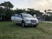 Bán Toyota Innova năm 2014, màu bạc xe gia đình