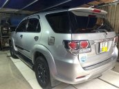 Bán xe Toyota Fortuner sản xuất năm 2016, màu bạc còn mới