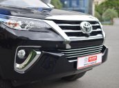 Bán ô tô Toyota Fortuner năm 2018, màu đen còn mới