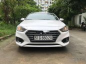 Bán xe Hyundai Accent sản xuất 2019, màu trắng  