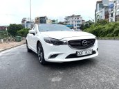 Cần bán lại xe Mazda 6 2.5 Prenium sx 2017, màu trắng còn mới