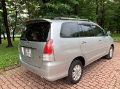 Bán ô tô Toyota Innova G năm sản xuất 2010, màu bạc xe gia đình 