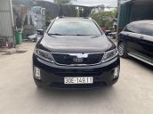 Bán Kia Sorento 2.4L máy xăng 2016, màu đen, giá cạnh tranh