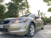 Cần bán lại chiếc xe Honda Accord sản xuất năm 2010, màu vàng cát, xe nhập