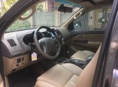 Cần bán gấp Toyota Fortuner năm 2013, màu xám, xe gia đình, giá cạnh tranh