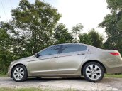 Cần bán lại chiếc xe Honda Accord sản xuất năm 2010, màu vàng cát, xe nhập