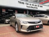 Bán ô tô Toyota Camry LE 2017, giá siêu lướt