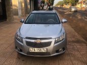 Cần bán lại xe Chevrolet Cruze năm 2011 còn mới giá cạnh tranh