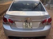 Cần bán lại xe Chevrolet Cruze năm 2011 còn mới giá cạnh tranh