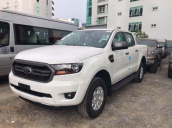 Ford Ranger XLS tặng nắp thùng, BHVC, tiền mặt