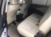 Cần bán gấp Toyota Innova sản xuất 2016, màu xám còn mới