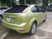 Bán ô tô Ford Focus năm 2010, màu vàng còn mới, 275tr