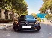 Cần bán gấp Mercedes-Benz C300 AMG 2020 sản xuất năm 2019, màu đen